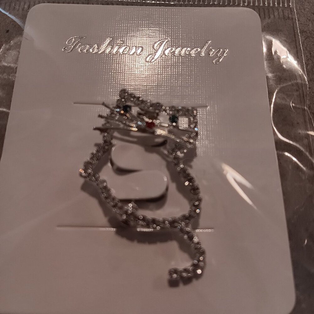 CRYSTAL AND SILVER TONE OPEN KITTY PIN NEW IN PACKAGE